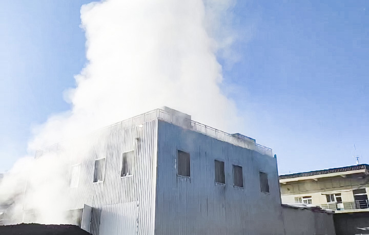 礦井電磁防爆熱風(fēng)爐:安全可靠的熱風(fēng)供暖設(shè)備